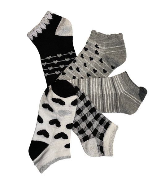 White/Black/Grey Ankle Socks HEART PATTERN - 5 PACK
